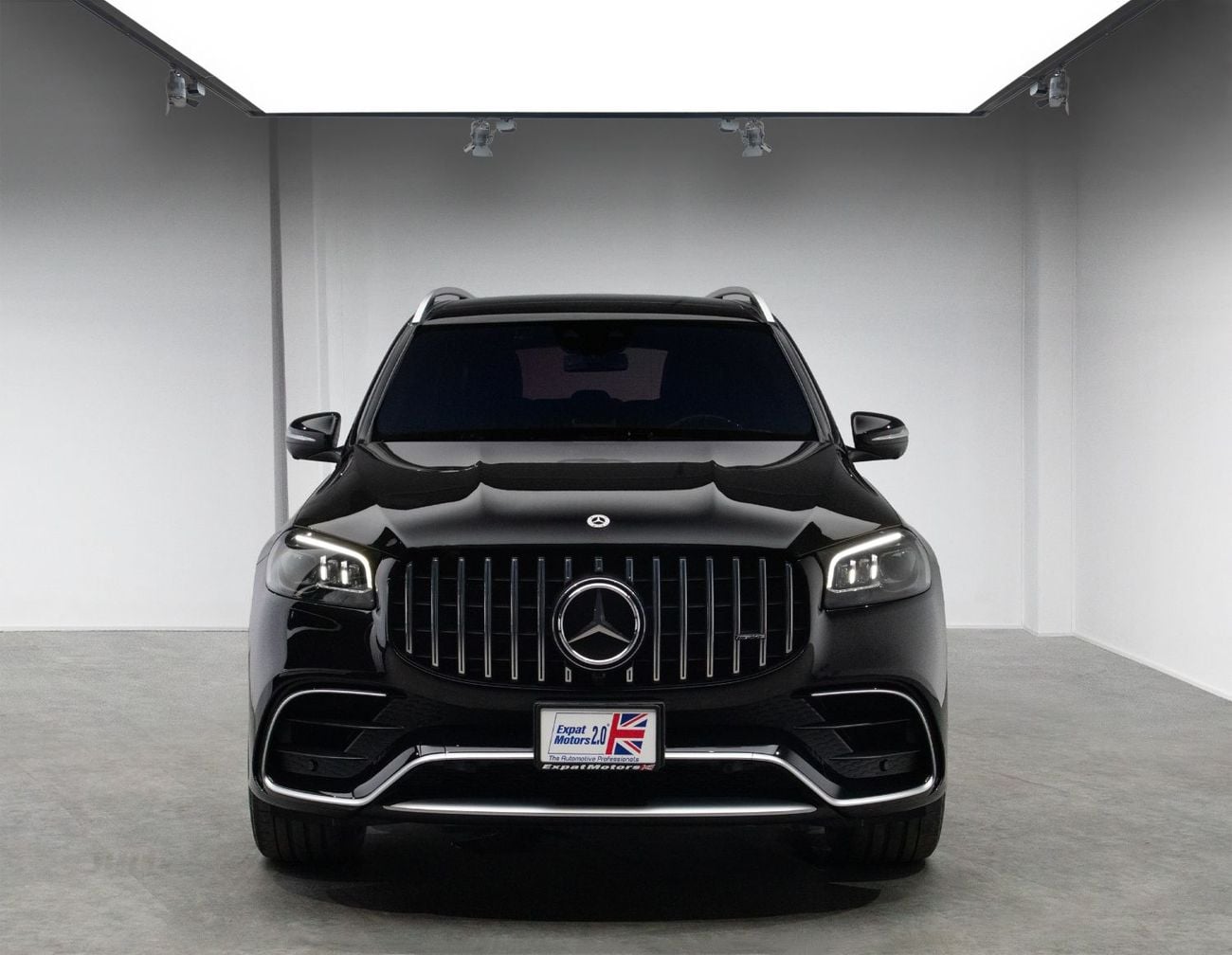مرسيدس بنز GLS 63 AMG STD