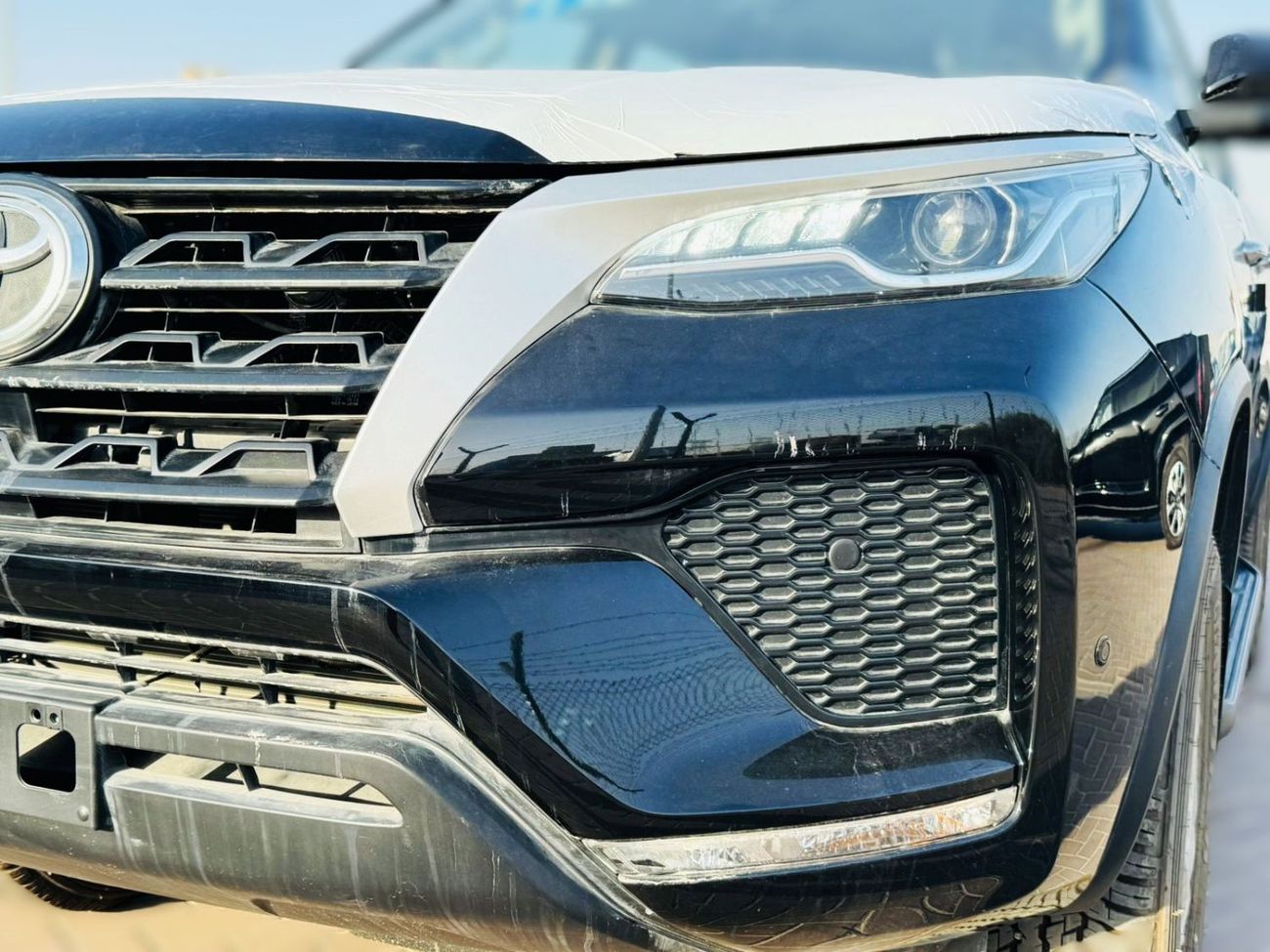 Toyota Fortuner Toyota Fortuner 2.7 mid option manual AC 2025