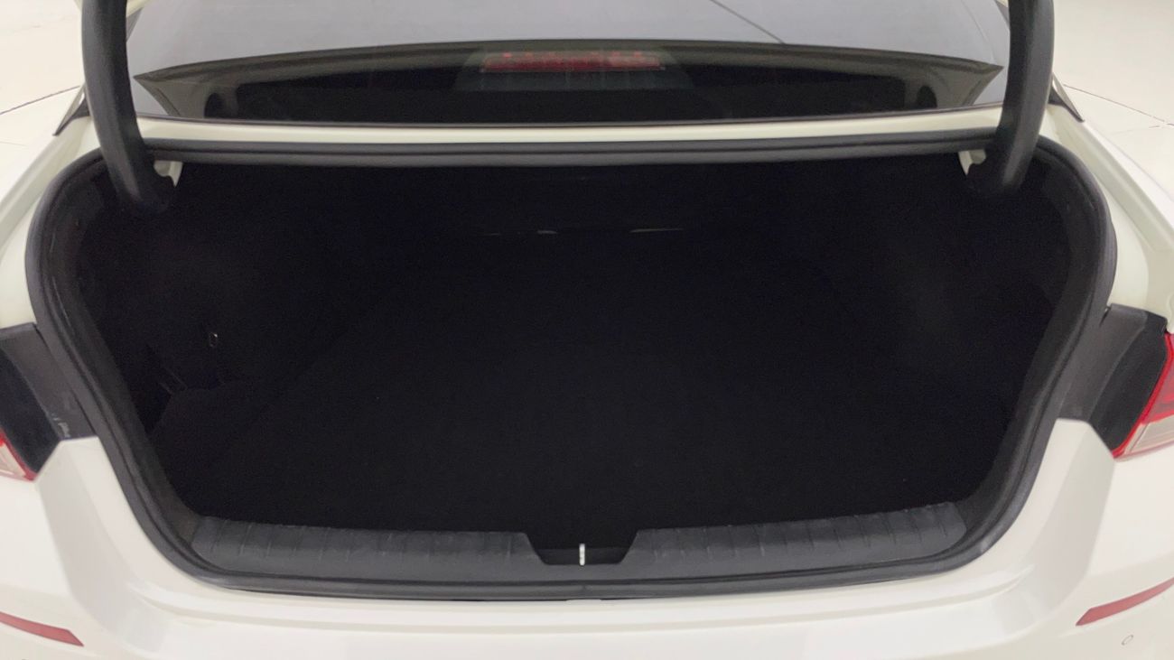 كيا أوبتيما LX 2.4 | بدون دفعة مقدمة | اختبار القيادة في المنزل