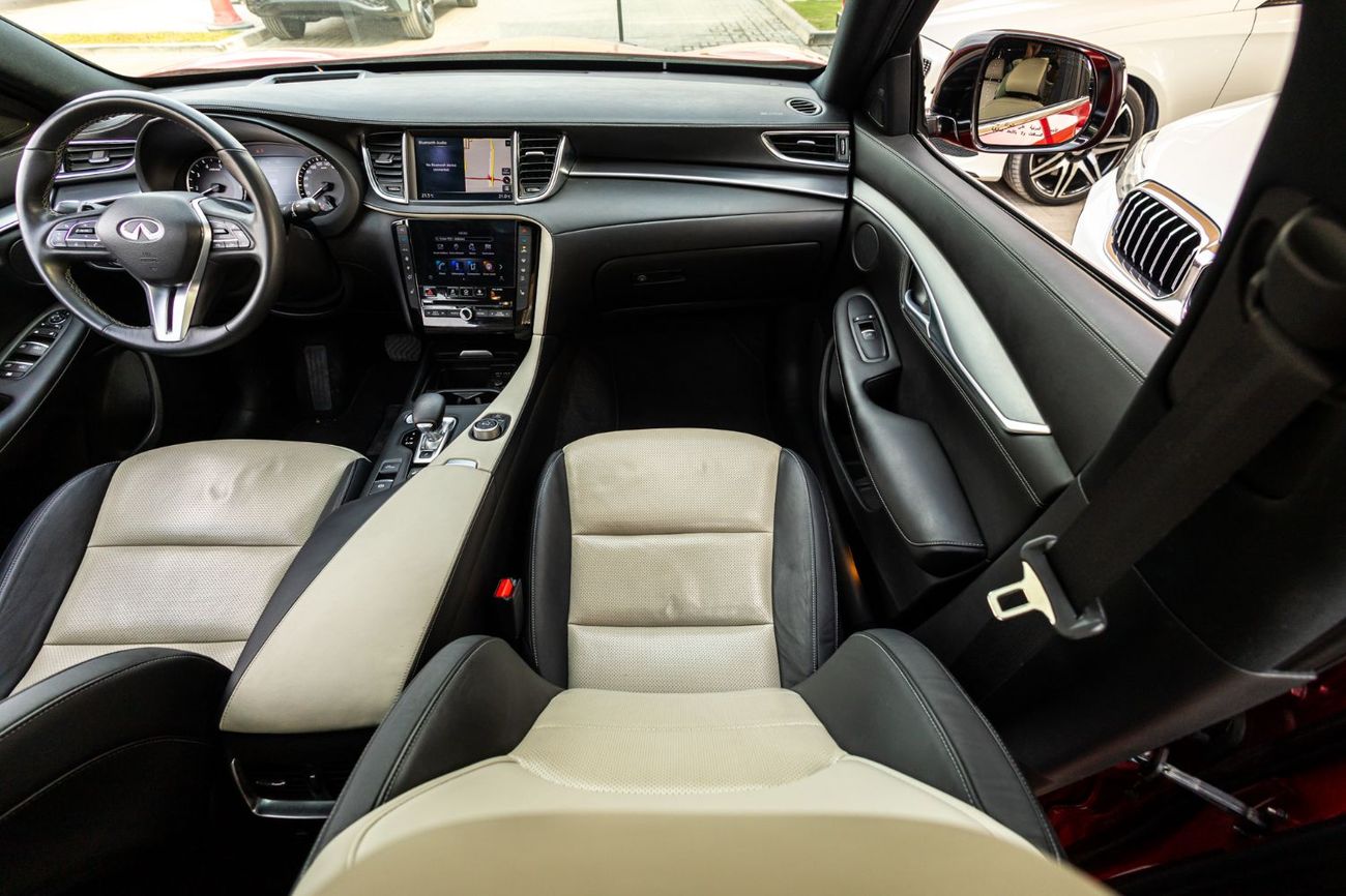 Infiniti QX55 2.0T Essential (AWD)