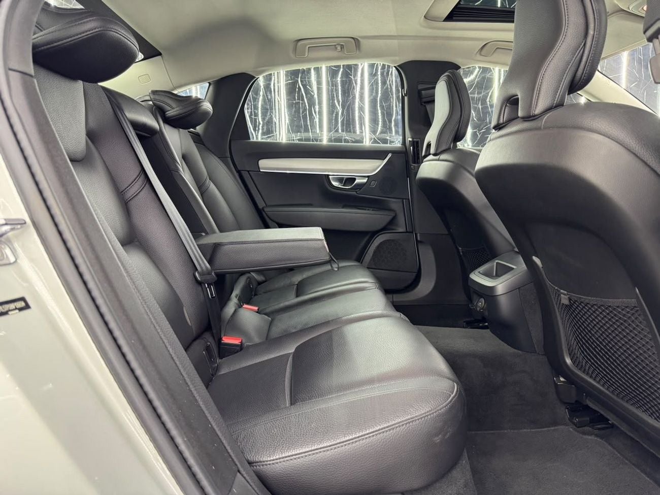 فولفو S90 Volvo S90 B5 | GCC | Original Paint | Well Maintained