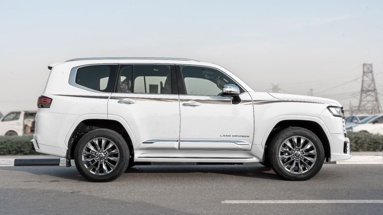 Toyota Land Cruiser 2026 Toyota Land Cruiser VXR 3.5L AT Petrol (White-Red) Omani