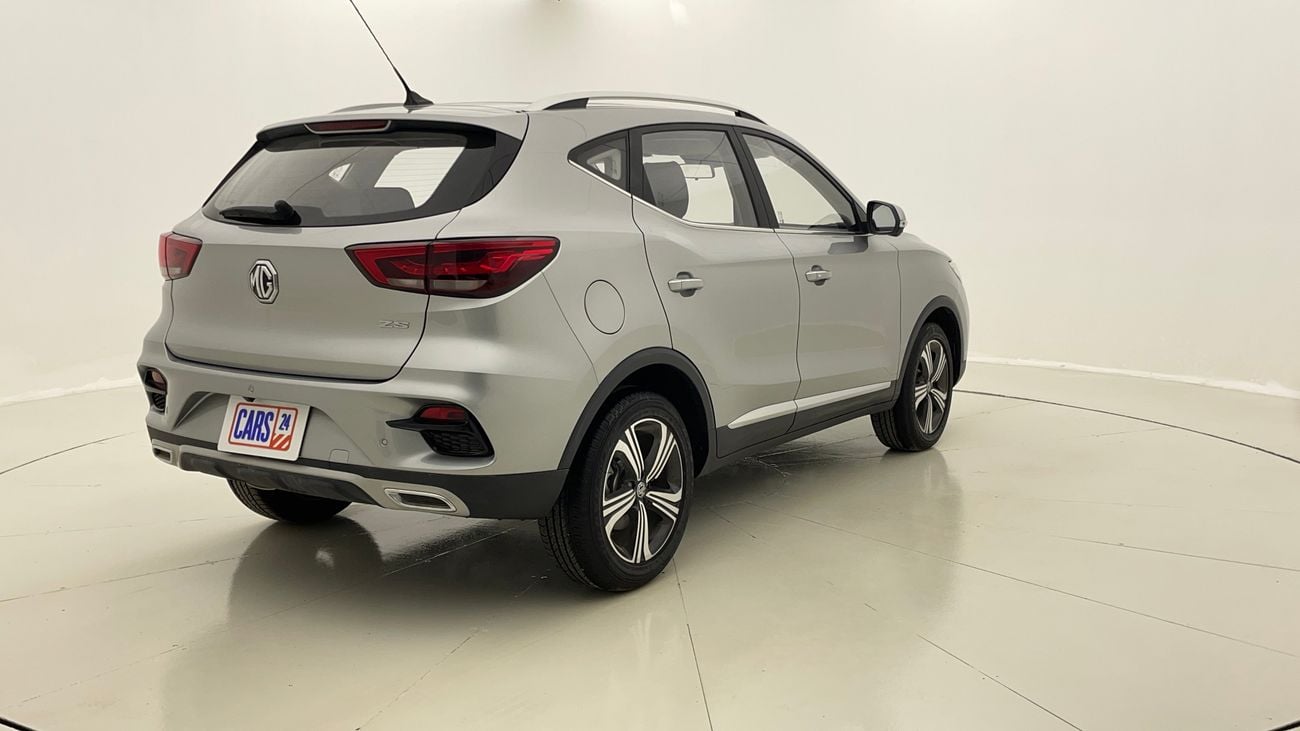 أم جي ZS LUXURY 1.5 | بدون دفعة مقدمة | اختبار القيادة في المنزل