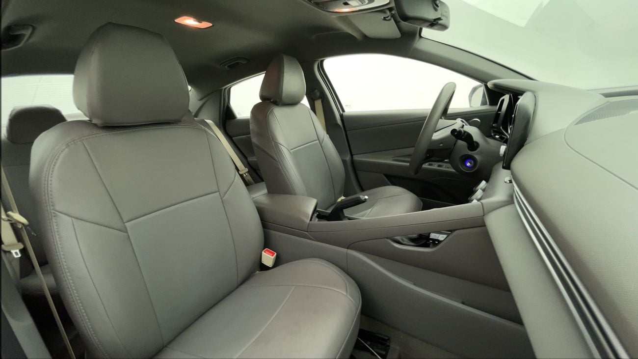 Hyundai Elantra SMART 1.6 | Zero Down Payment | Home Test Drive