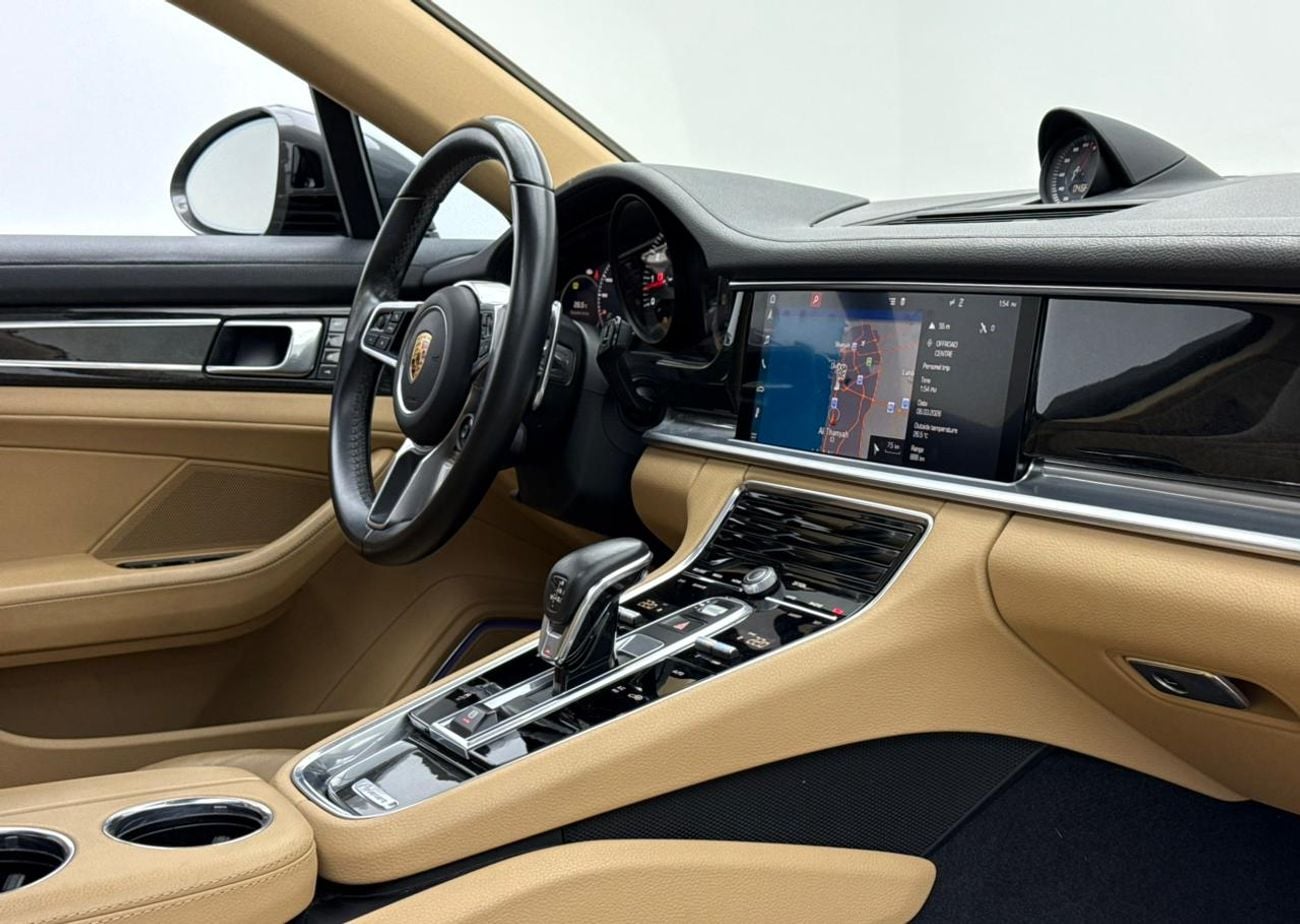 بورش باناميرا 2018 Porsche Panamera, Full Porsche Service History, Sport Chrono Package, Fully Loaded, GCC