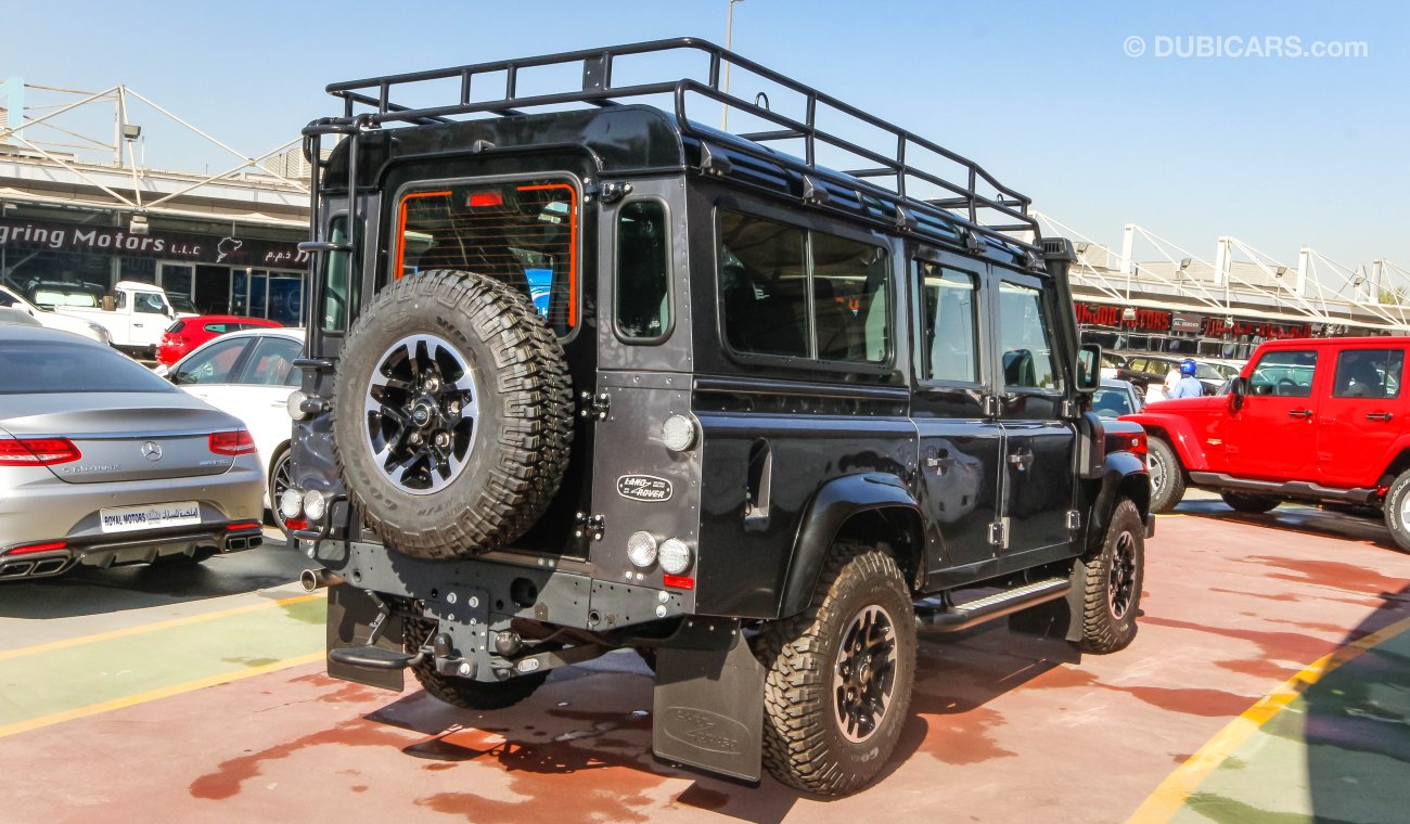 Land Rover Defender