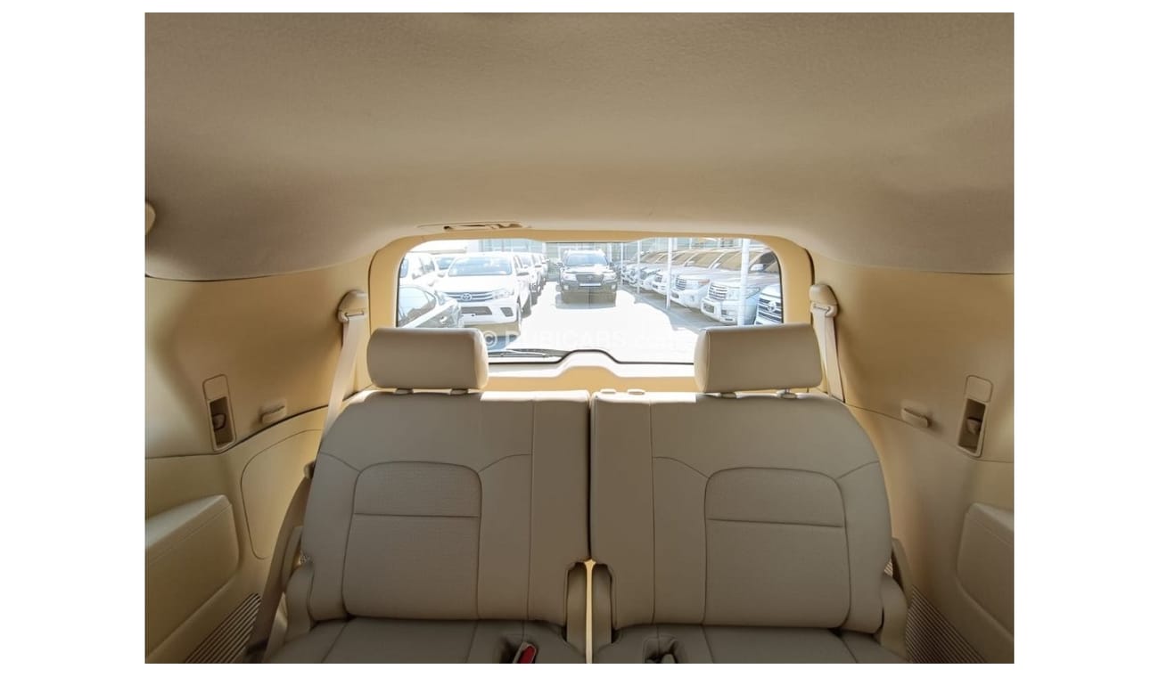 Toyota Land Cruiser GXR The car is very good, in perfect condition, looks clean from the inside and outside without any