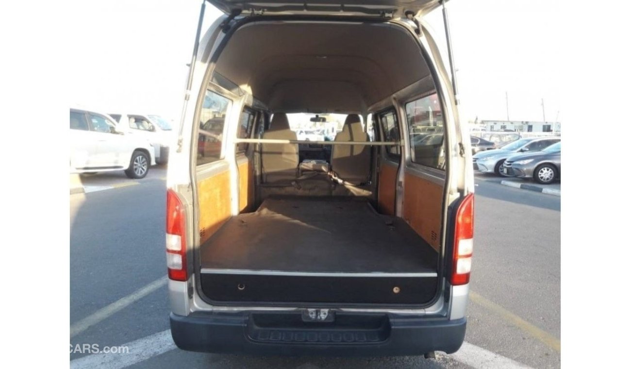 تويوتا هاياس Hiace RIGHT HAND DRIVE (Stock no PM 459 )