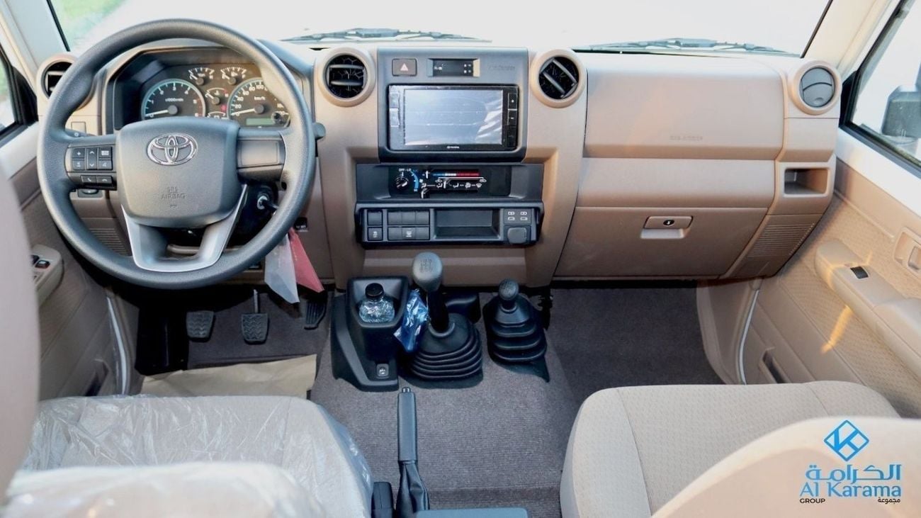 Toyota Land Cruiser 70 Diesel VDJ 4.5L V8 (5 Doors) 2024 SCREEN AND CAMERA , POWER WINDOW AND CENTER LOCK ,