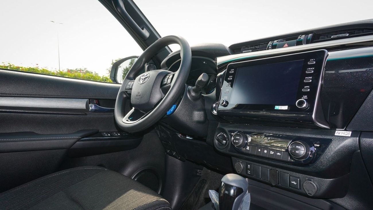 Toyota Hilux ECTAGR006 – 2025 Toyota Hilux Double Cab - Adventure – 4.0L Petrol Auto – Black