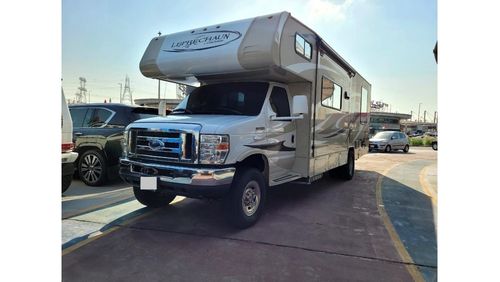 Ford E 450 And Leprechaun By Coachmen Motorhome