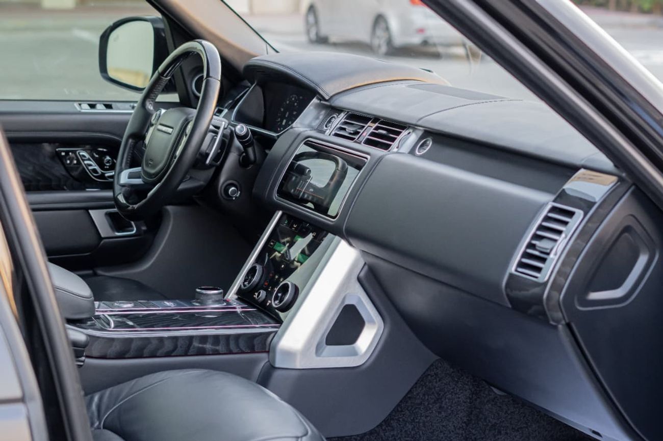 لاند روفر رينج روفر Vogue Autobiography 5.0L (510 HP)