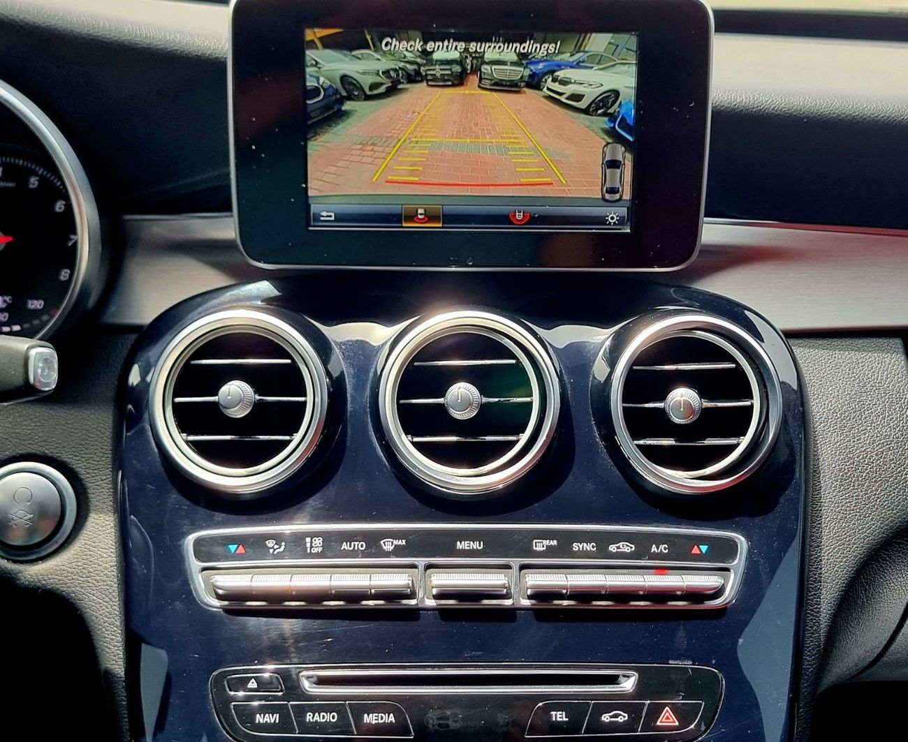 مرسيدس بنز C 200 AMG باك