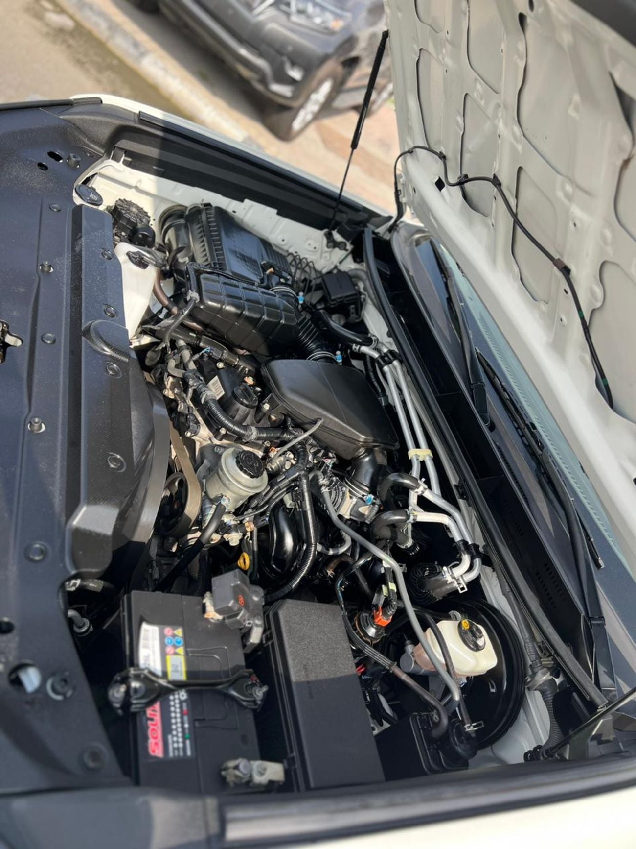 Toyota Prado EXR 2.7L 4WD