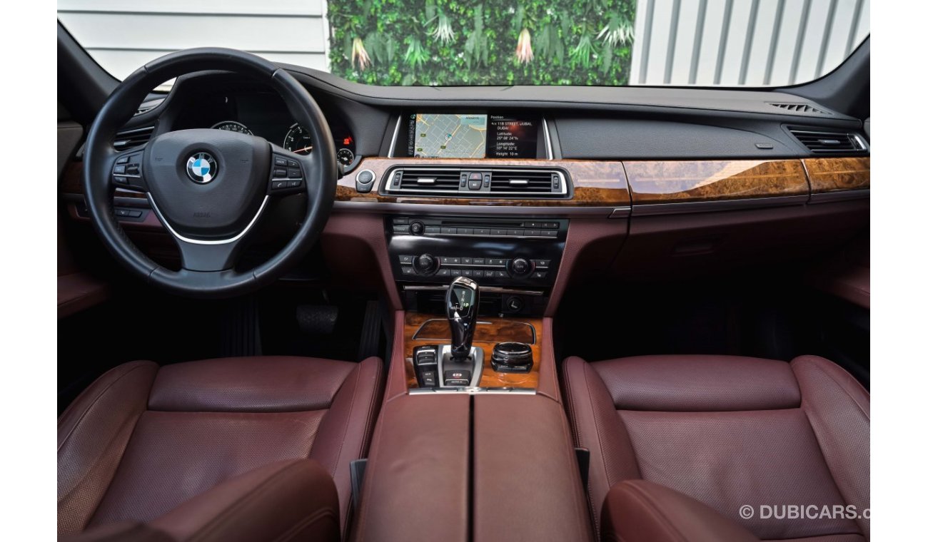 بي أم دبليو 750Li i | 2,491 P.M (4 Years)⁣ | 0% Downpayment | Fantastic Condition!