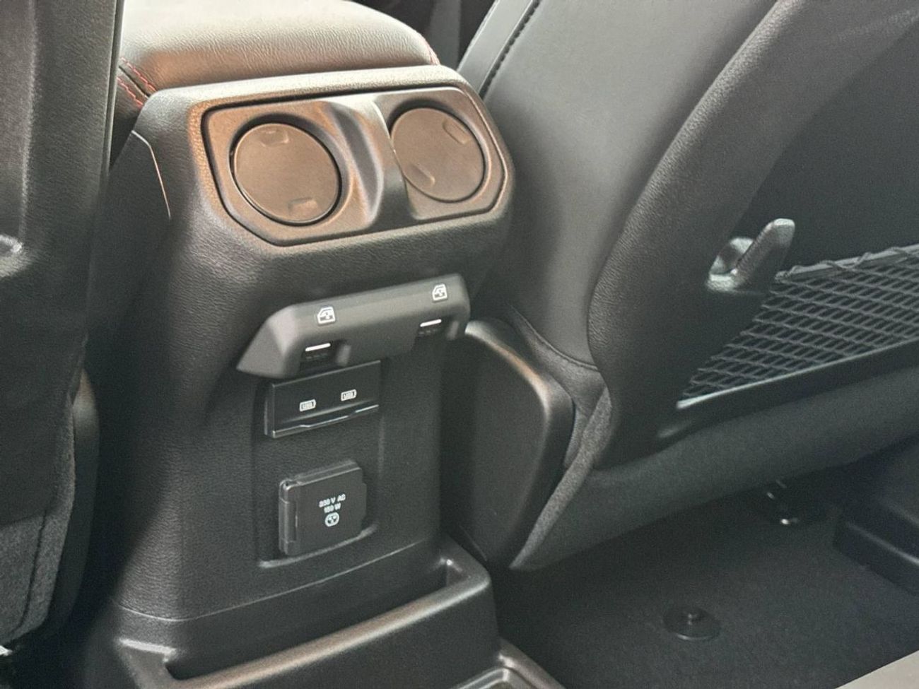 جيب رانجلر Unlimited Rubicon 2.0L A/T