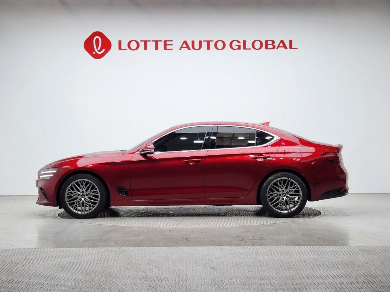 Genesis G70 Platinum 2.0L RWD