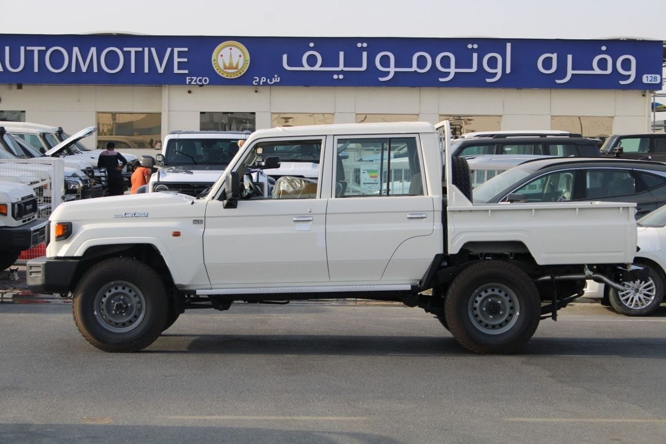 Toyota Land Cruiser Pick Up  TOYOTA LANDCRUISER 79 2.8L DIESEL DOUBLE CAB E MANUAL