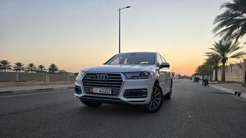 أودي Q7 45 TFSI quattro 3.0L