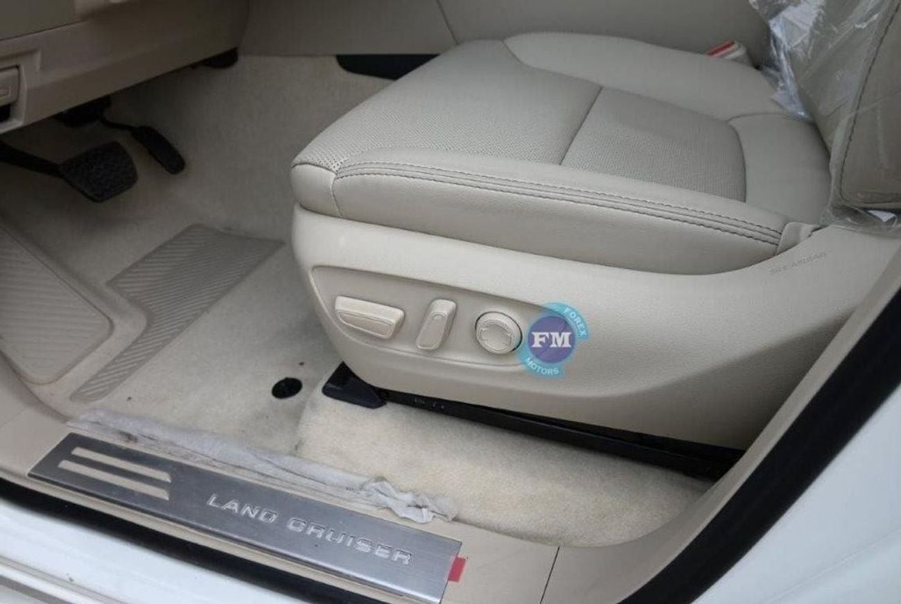 Toyota Land Cruiser 300 VX+ 4.0L Petrol 7 Seater Automatic