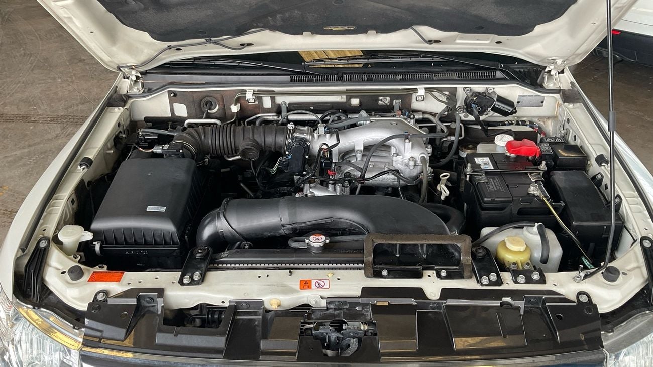 Mitsubishi Pajero GLS Highline 3.8L (274 HP) GLS Highline | Guaranteed Warranty | 0 Down Payment