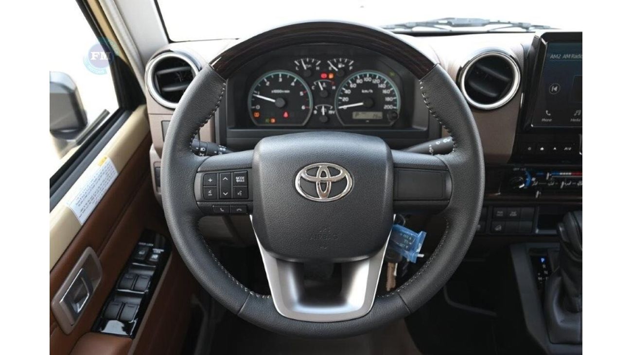 Toyota Land Cruiser Pick Up 79 Double Cab Diesel (Full Option)