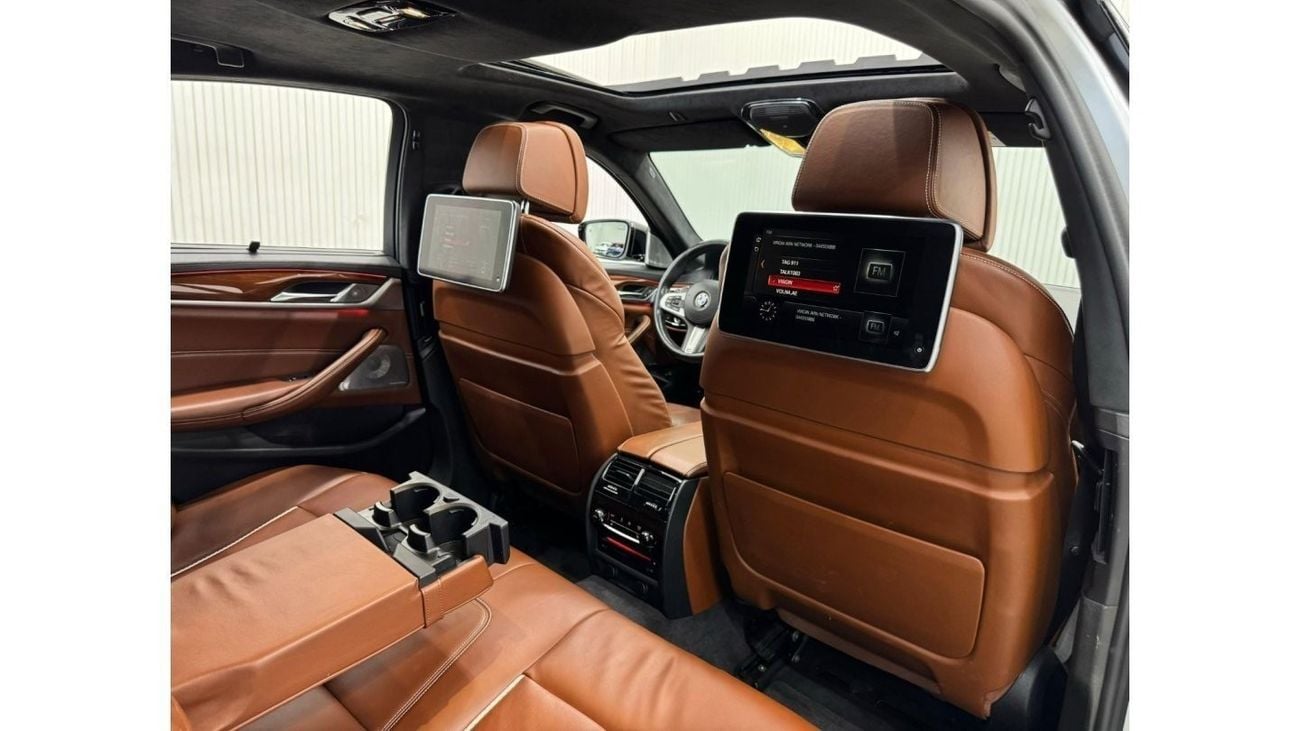 بي أم دبليو 540i 2018 BMW 540i AC SCHNITZER Ordinal, 2026 AGMC Service Package, 1 Year Warranty, Full Service History