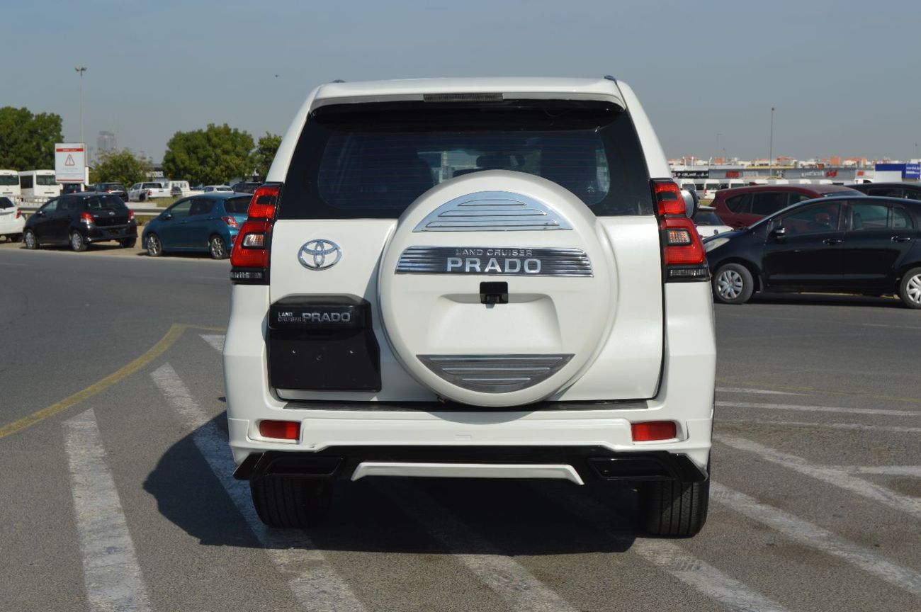Toyota Prado *Land cruiser Prado*   Right Hand Drive Model: *2011* Push button start,  Engine: V4