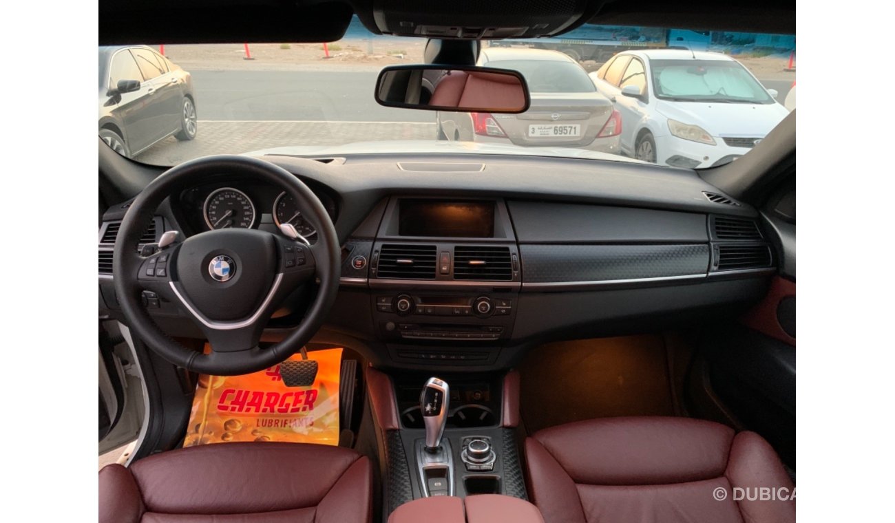 BMW X6 BMW 2011 full option in very good condition