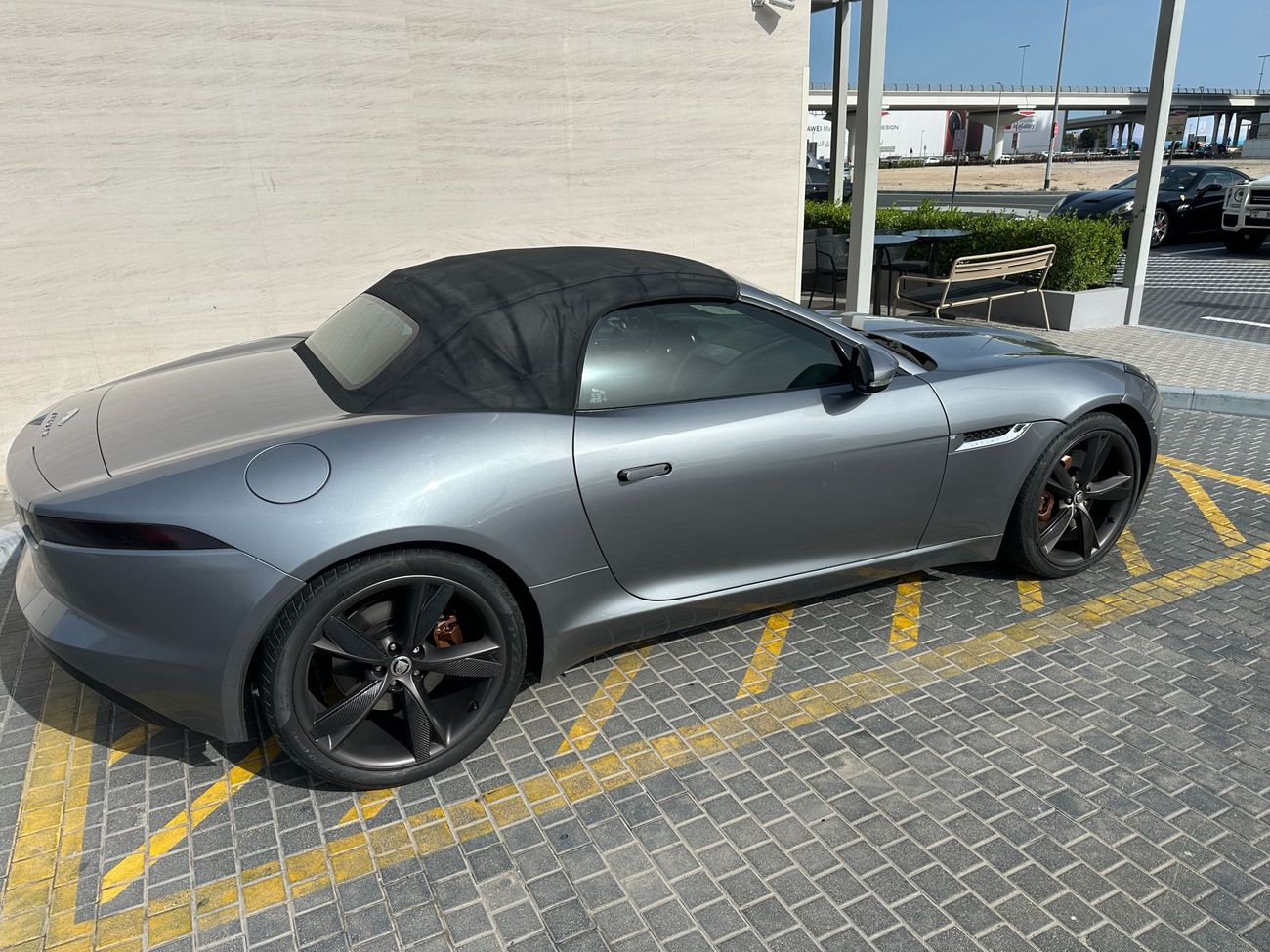 جاكوار F Type