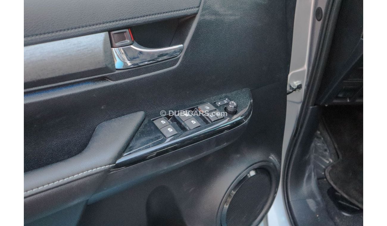 Toyota Hilux TOYOTA HILUX ADVANTURE 4.0l 2023 Engine: 4.0L