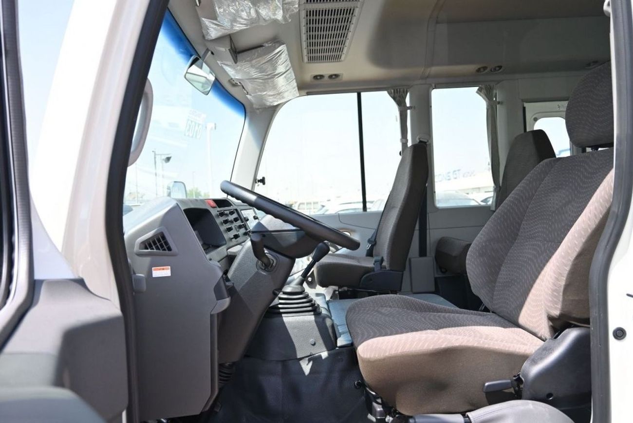 Toyota Coaster Toyota Coaster 4.2L Diesel, BUS, RWD, 2Doors Features: 23Seats, Manual Transmission, Auto Door Color