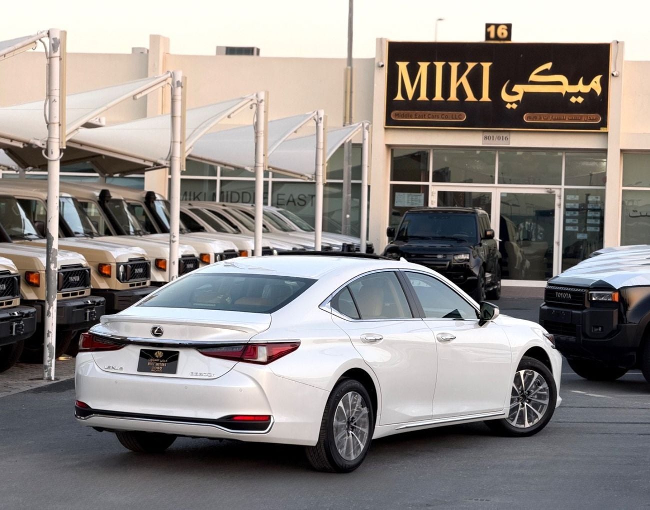 Lexus ES300h Lexus ES 300H || 2025