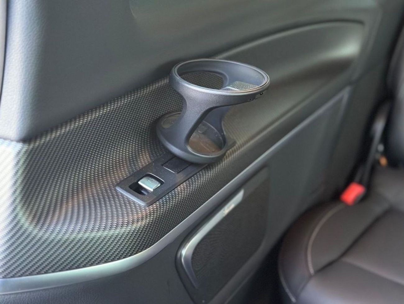 Mercedes-Benz V 300 V-300 deisel 2023 FULL OPITION // UNDER WARRANTY // ORGINAL PAINT // PERFECT CONDOITION