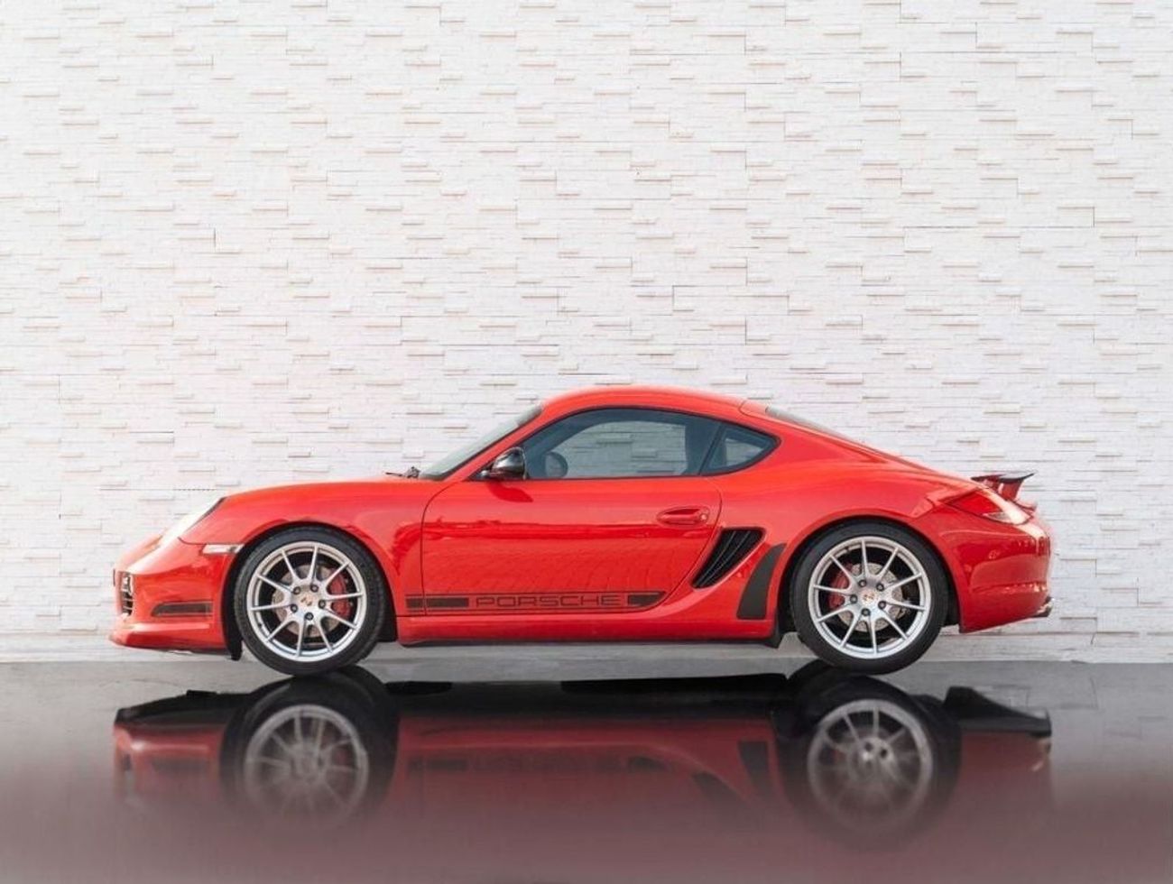 Porsche 718 Cayman