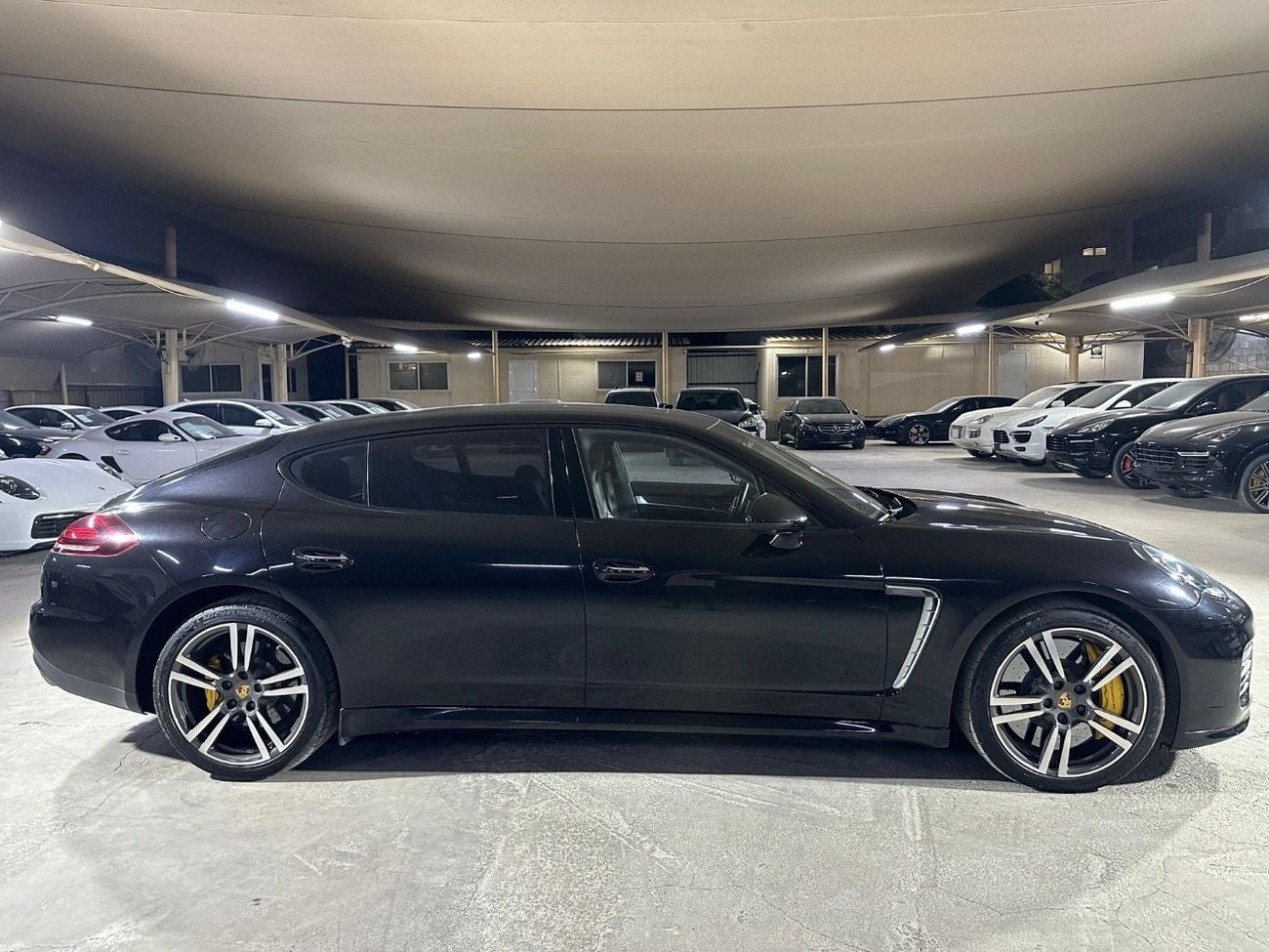 Porsche Panamera TURBO S EXECUTIVE