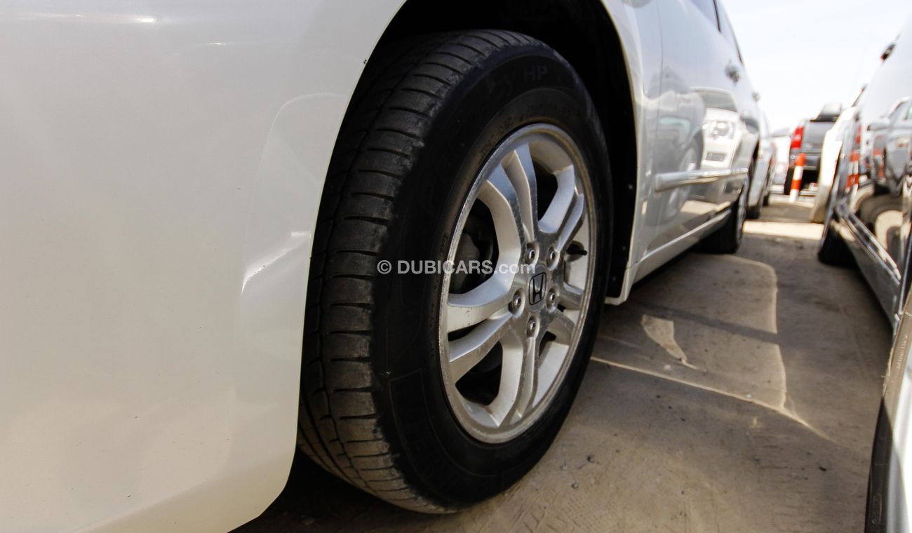 هوندا أكورد 2.4 VTi-E