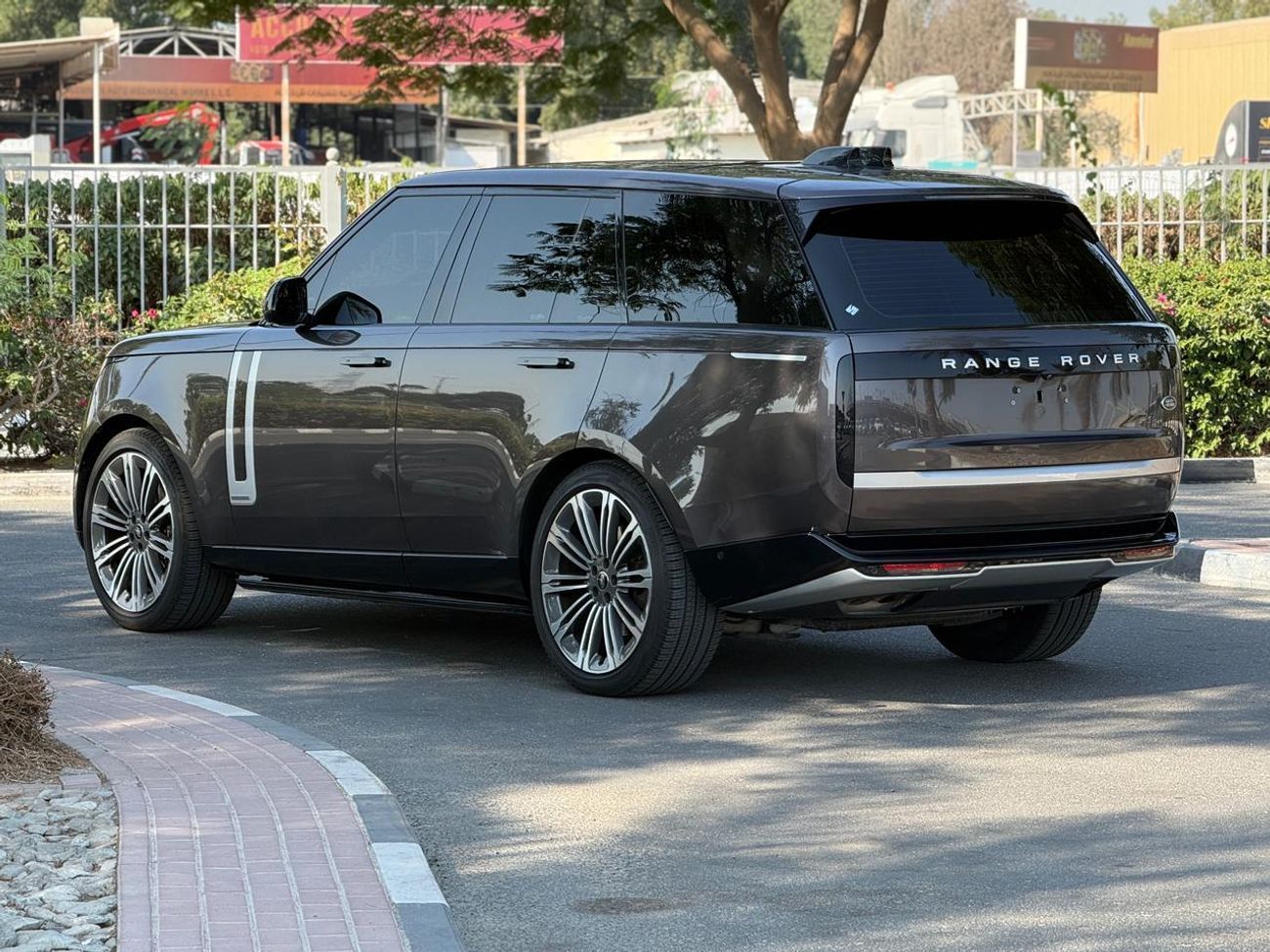 Land Rover Range Rover Autobiography P530 4.4L