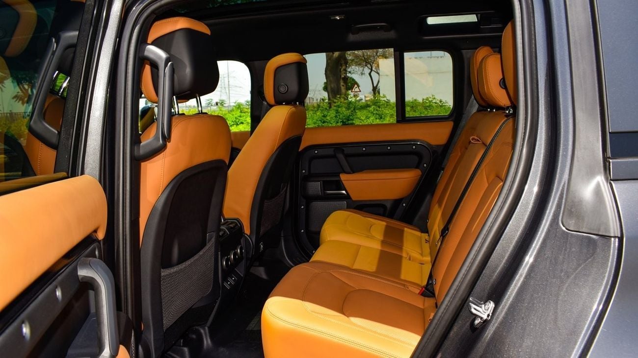 لاند روفر ديفندر V8