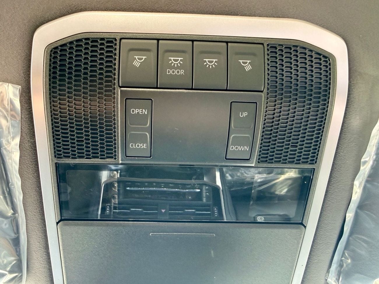 تويوتا لاند كروزر TOYOTA Land Cruiser VXR 3.5 Full option 2026 GCC