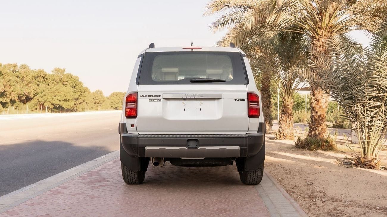 Toyota Prado 2025 Toyota Prado TXL2 2.4L AT Petrol (White-Beige)