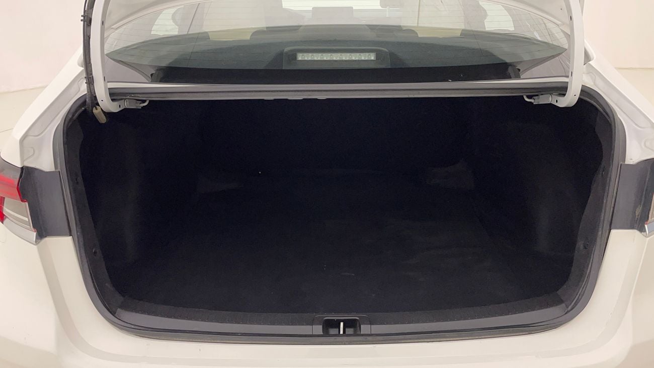 تويوتا كورولا XLI 1.6 | بدون دفعة مقدمة | اختبار القيادة في المنزل