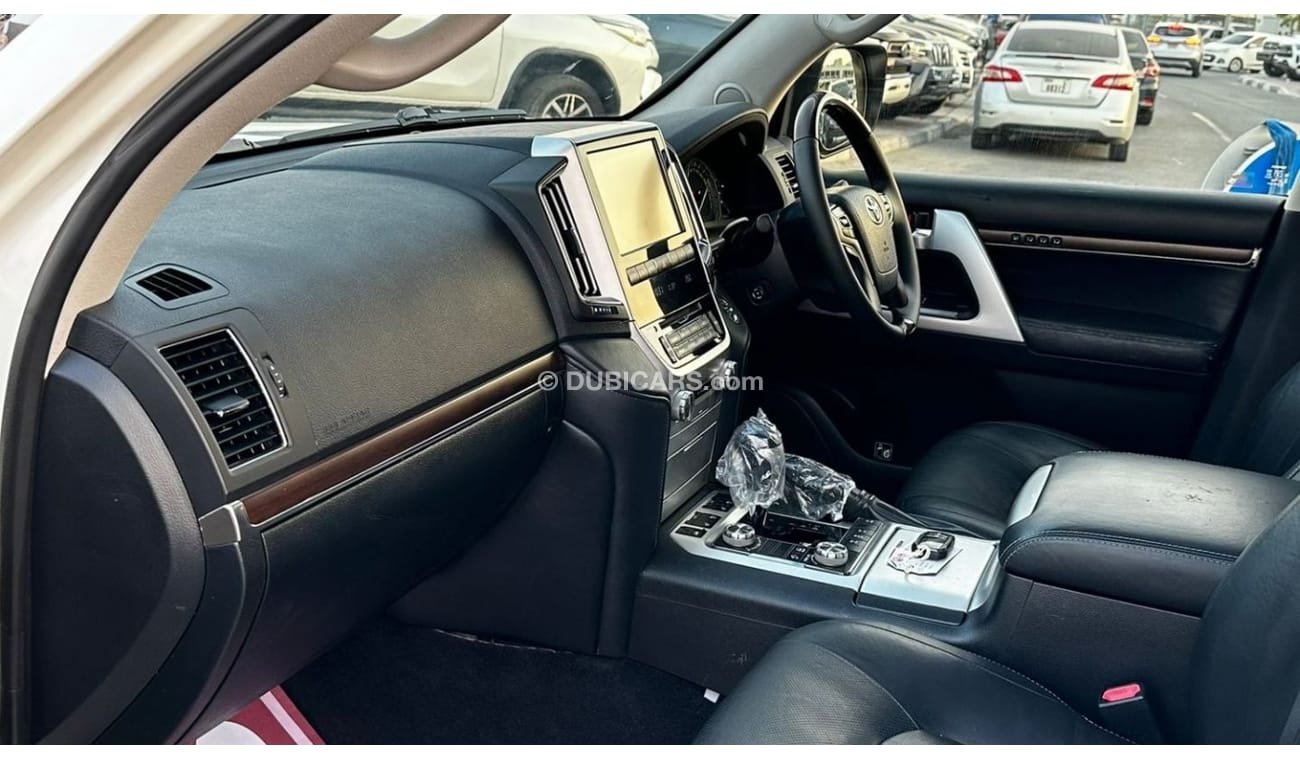 تويوتا لاند كروزر