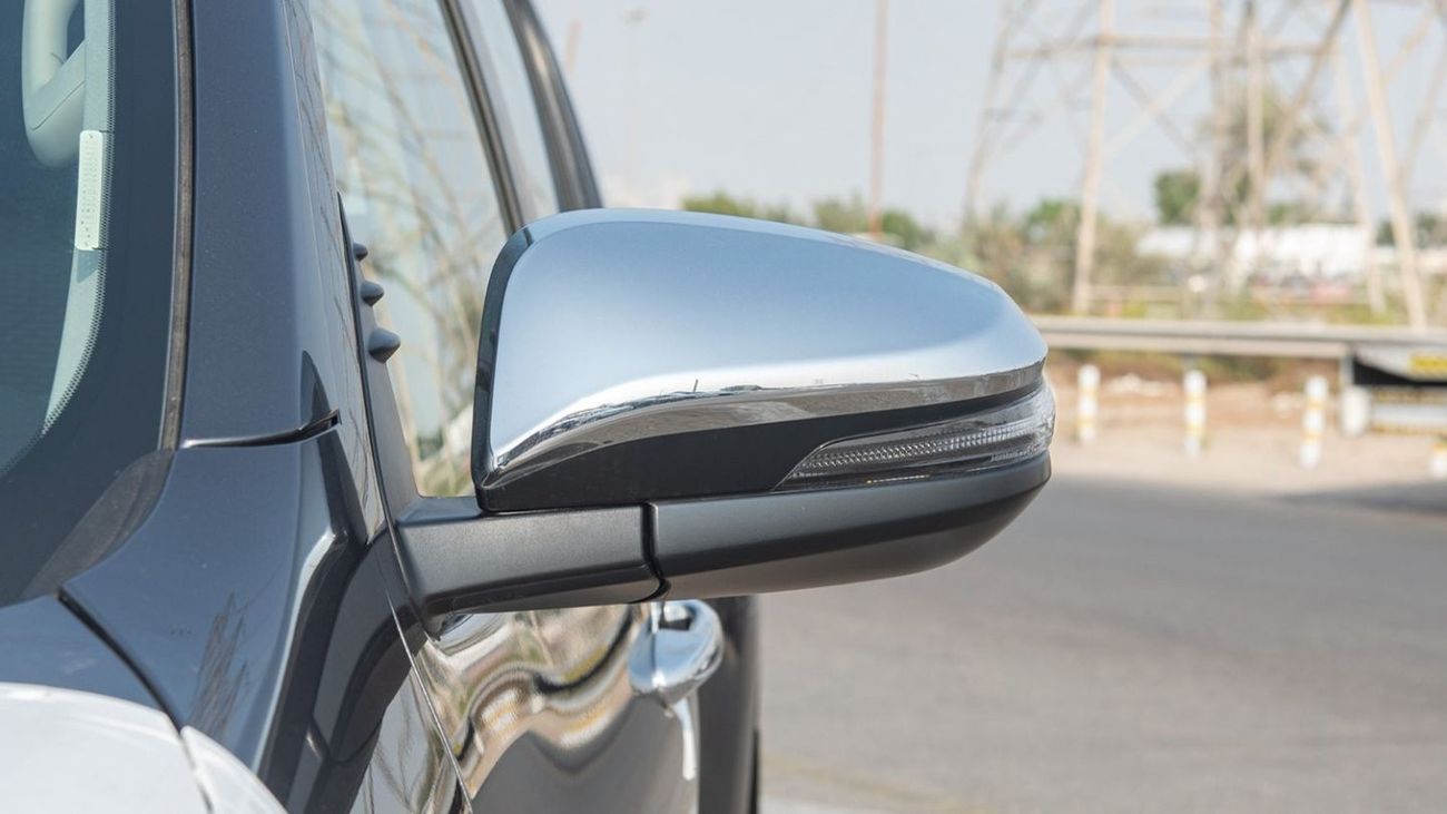 تويوتا هيلوكس SGLX HILUX 2.4L AT