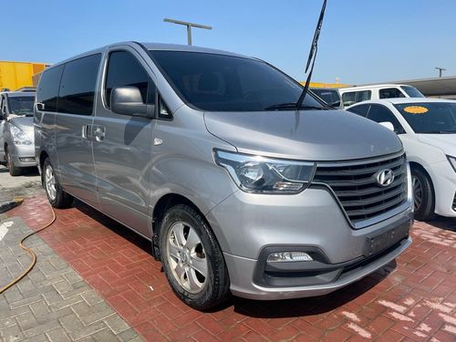 Hyundai H1 Starex