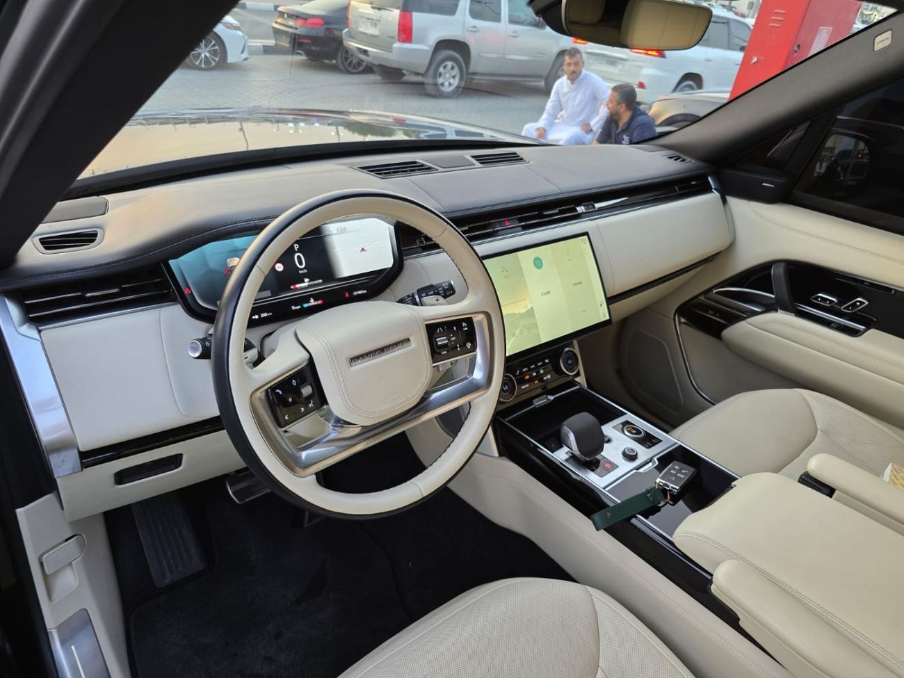 Land Rover Range Rover SE P530 4.4L LAND ROVER RANGE ROVER SE P530 2023 8 CYLINDER ENGINE 4.4L AMERICAN clean title without