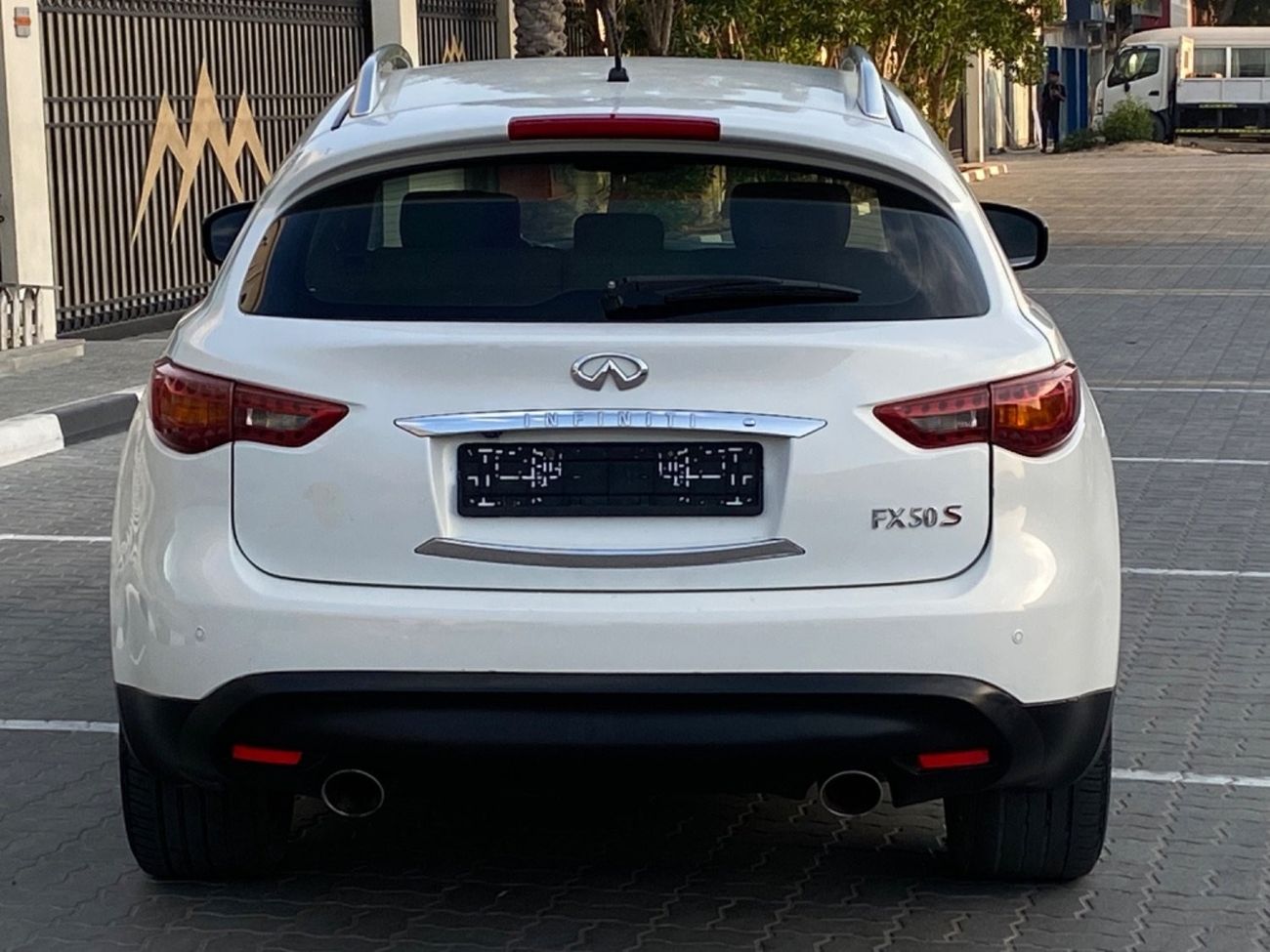 Infiniti FX50