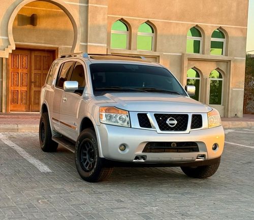 نيسان أرمادا LE 5.6L (320 HP)