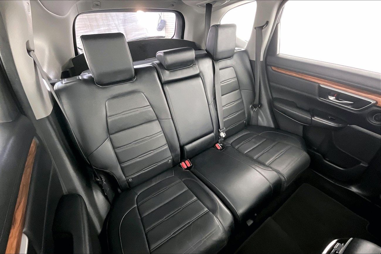 Honda CRV Touring | National Day Celebration | Guaranteed Warranty | 0 Down Payment