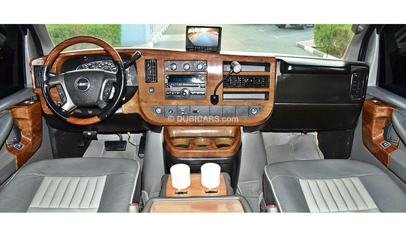 GMC Savana STARCRAFT - EXCELLENT CONDITON